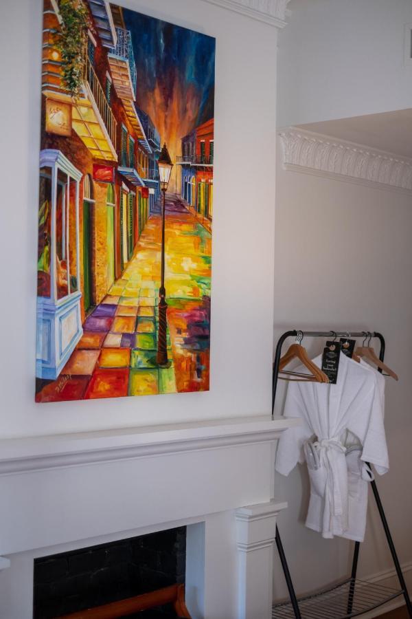 Royal Frenchmen Hotel And Bar New Orleans Exteriér fotografie